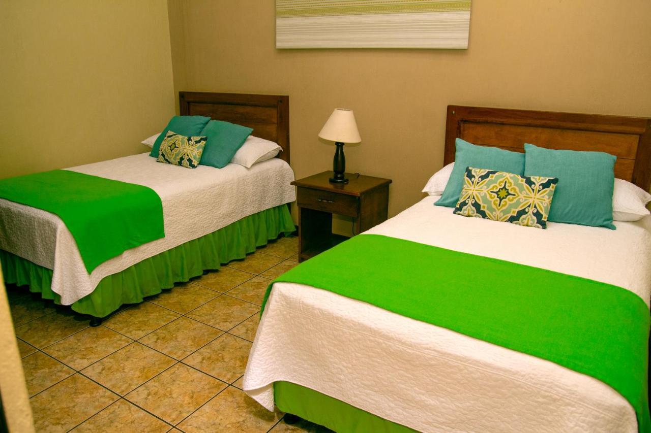 Resort Y Parque Acuatico Valle Dorado Эль-Росарио Экстерьер фото
