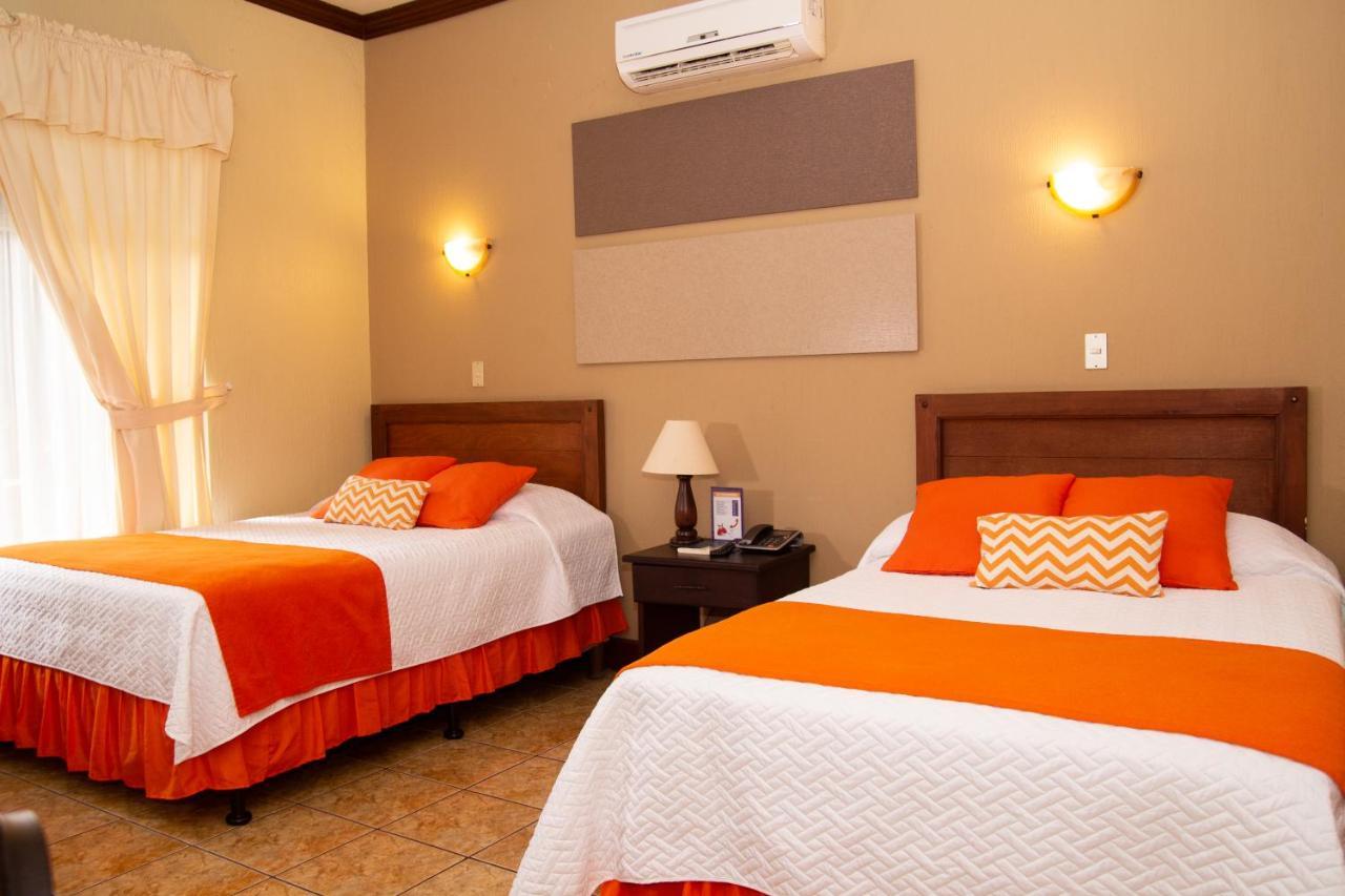 Resort Y Parque Acuatico Valle Dorado Эль-Росарио Экстерьер фото