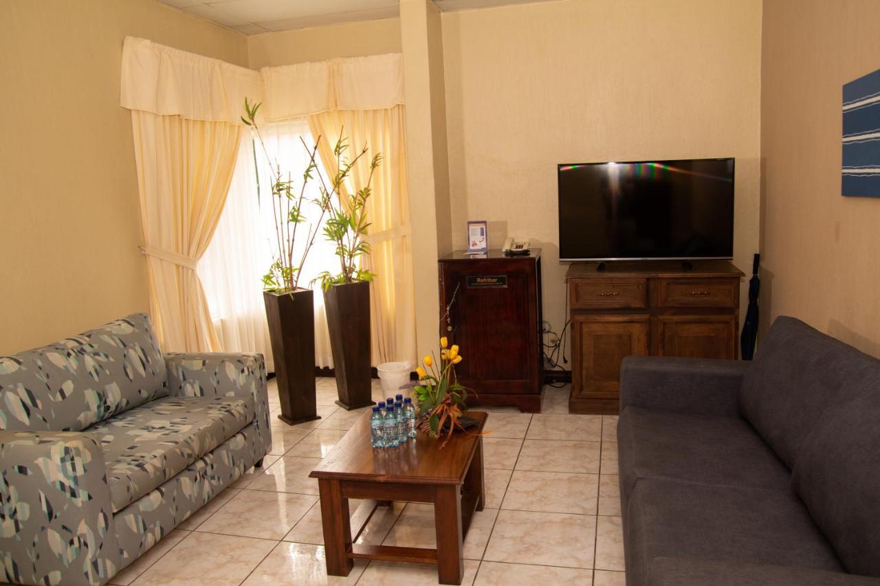 Resort Y Parque Acuatico Valle Dorado Эль-Росарио Экстерьер фото