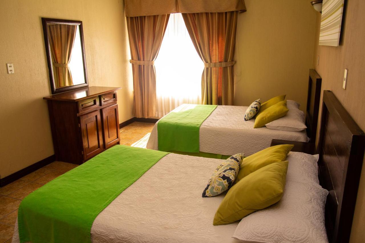 Resort Y Parque Acuatico Valle Dorado Эль-Росарио Экстерьер фото