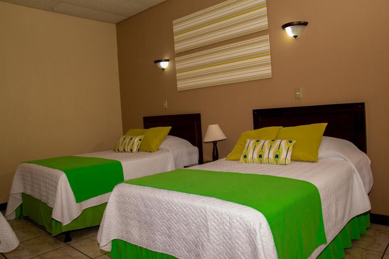 Resort Y Parque Acuatico Valle Dorado Эль-Росарио Экстерьер фото