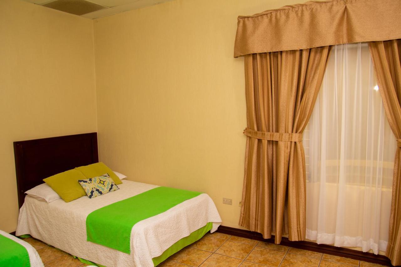 Resort Y Parque Acuatico Valle Dorado Эль-Росарио Экстерьер фото